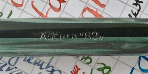 Astura-82-StriataCeleste-Inscr.jpg